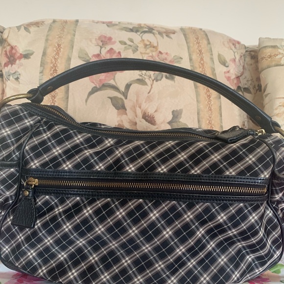 Burberry blue label shoulder bag with COA - Picture 2 of 15